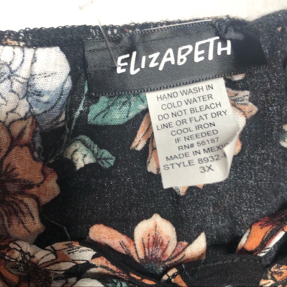 NWOT Plus Size Boho Floral Peasant Top - Picture 3 of 5